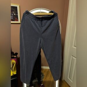 Lululemon Athletica Softstreme High-Rise Straight-Leg Cropped Pant